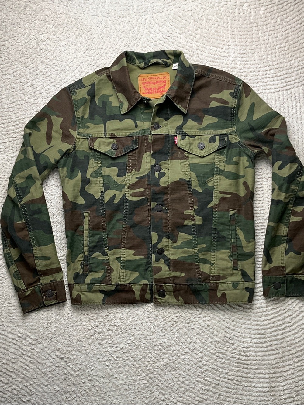 Levi'Small Trucker Denim Jacket Camo Jacket in Green & Brown Size Small